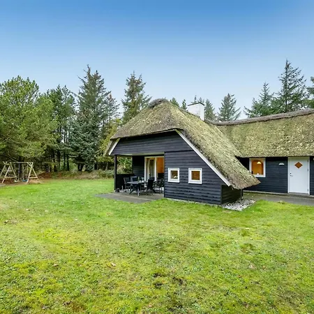 Mart - 1-6km From The Sea By Interhome Blåvand