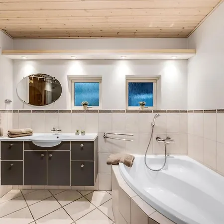 Mart - 1-6km From The Sea By Interhome Blåvand