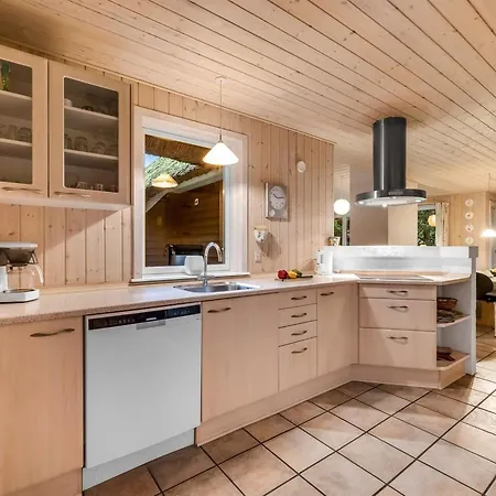 Mart - 1-6km From The Sea By Interhome Ferienhaus Blåvand