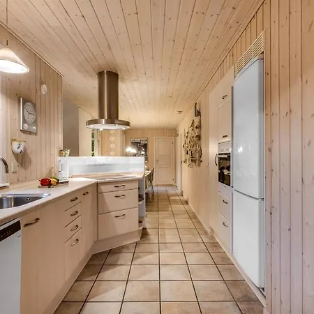 Mart - 1-6km From The Sea By Interhome Blåvand